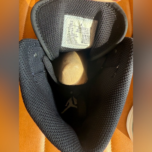 Air Jordan 1 Mid SE Diamond Size 10 Brand New In Box - Picture 5 of 6